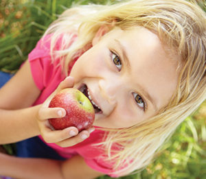 girl-with-apple girl with apple
